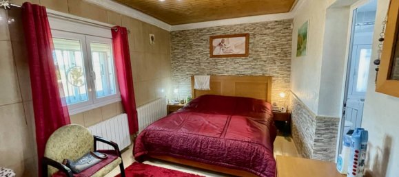 6 bedrooms Villa in Guardamar del Segura, Spain No. 8621 14