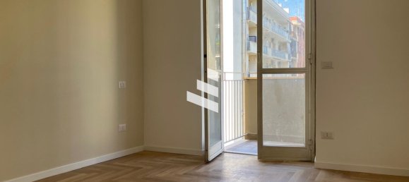 4 Schlafzimmer Wohnung in Rome, Italy, Nr. 334310 20