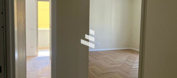 4 Schlafzimmer Wohnung in Rome, Italy, Nr. 334310 6