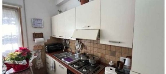 4 rooms Apartment in Pomezia, Italy No. 187841 4