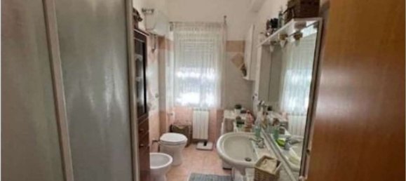 4 rooms Apartment in Pomezia, Italy No. 187841 8