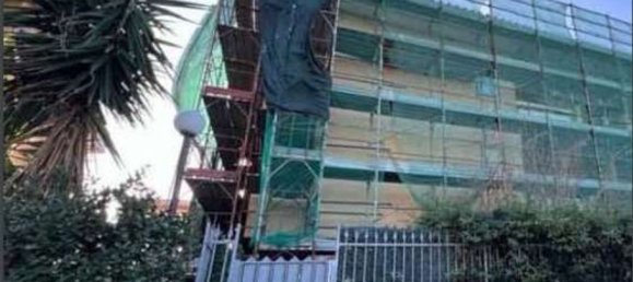 4 rooms Apartment in Pomezia, Italy No. 187841 14