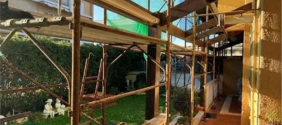 4 rooms Apartment in Pomezia, Italy No. 187841 9