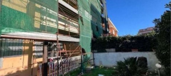 4 rooms Apartment in Pomezia, Italy No. 187841 15