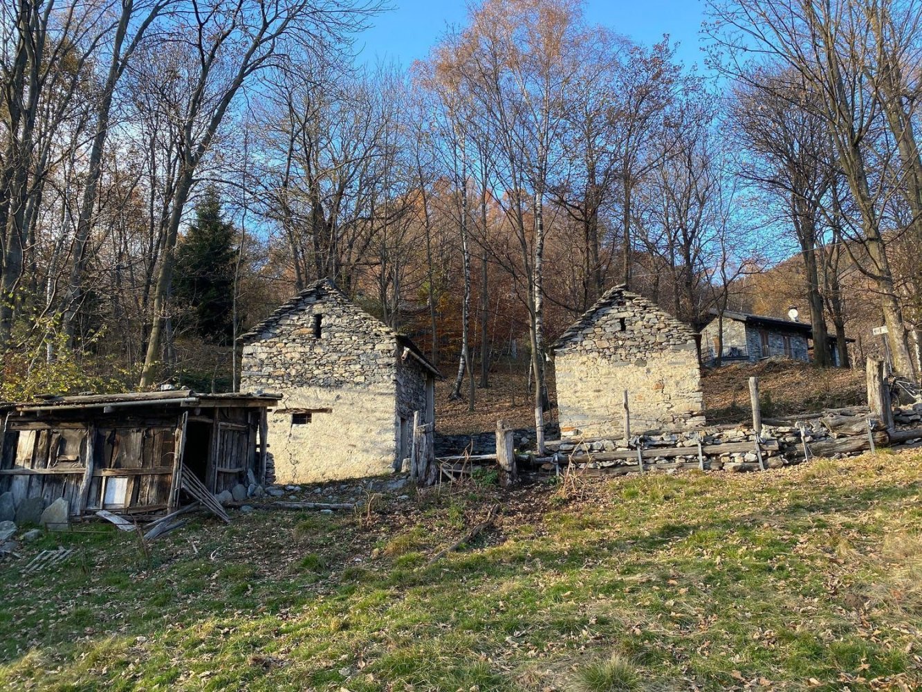 2 rooms House in Trarego Viggiona, Italy No. 130151