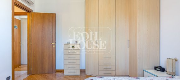 5-salle Maison à Como, Italy No. 260518 35