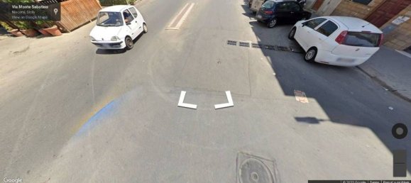 3 rooms Apartment in Niscemi, Italy No. 306779 6