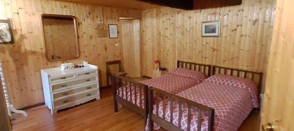 5 bedrooms House in Varallo, Italy No. 330671 15