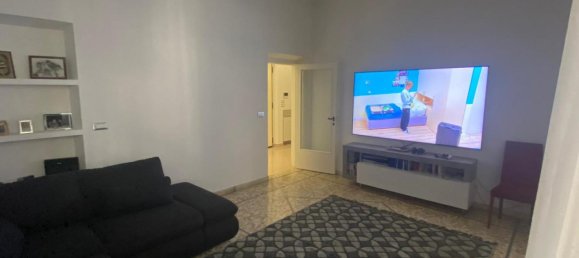5 rooms Apartment in Florence, Italy No. 32985 26