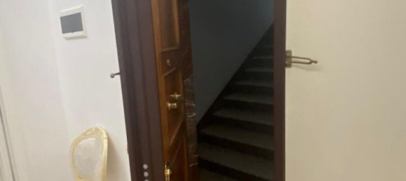 5 rooms Apartment in Florence, Italy No. 32985 75