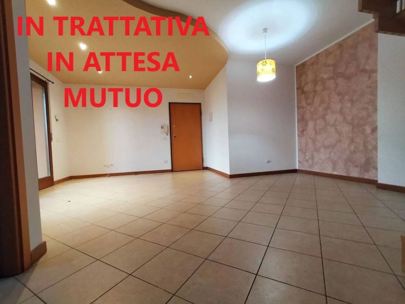 6 bedrooms Apartment in Verona, Italy No. 265297