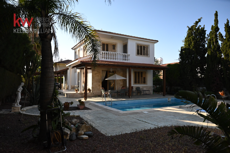 3 dormitorios adosado en venta en Pervolia, Larnaka, Cyprus № 175540