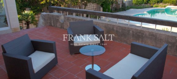 3 bedrooms Villa in Mosta, Malta No. 6446 4