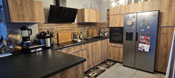 4 bedrooms House in Marnaz, France No. 240048 2