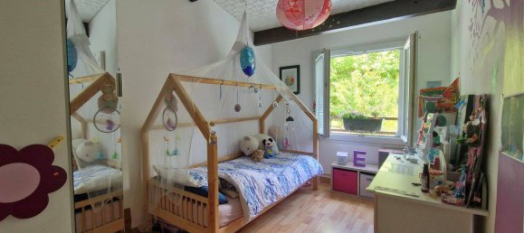 4 bedrooms House in Taverny, France No. 334359 9