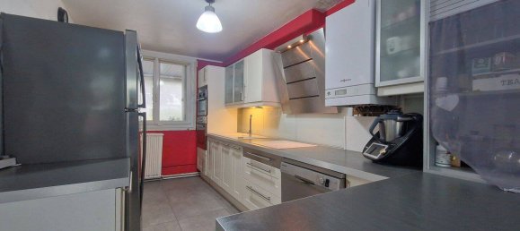 4 bedrooms House in Taverny, France No. 334359 5