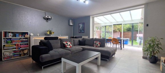 4 bedrooms House in Taverny, France No. 334359 3