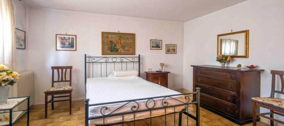 6 bedrooms Villa in Cascina, Italy No. 380643 23
