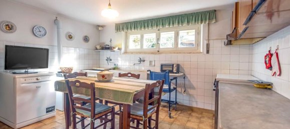 6 bedrooms Villa in Cascina, Italy No. 380643 21