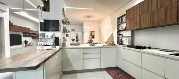 4-salle Appartement à Bitritto, Italy No. 20249 21