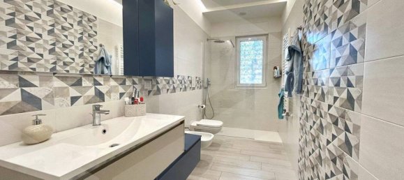 4-salle Appartement à Bitritto, Italy No. 20249 63