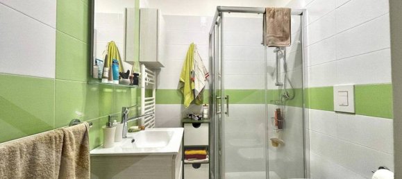 4-salle Appartement à Bitritto, Italy No. 20249 81