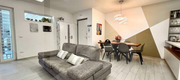 4-salle Appartement à Bitritto, Italy No. 20249 2