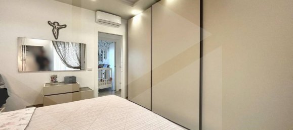 4-salle Appartement à Bitritto, Italy No. 20249 72