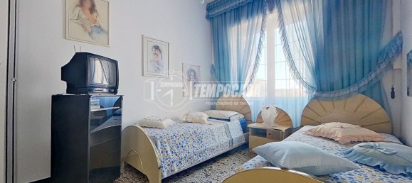 4 rooms Apartment in Cagliari, Italy No. 275034 8