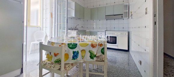 4 rooms Apartment in Cagliari, Italy No. 275034 2