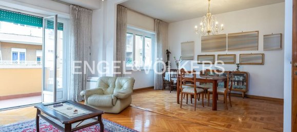 4 rooms Apartment in Rome, Italy No. 68735 5