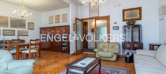 4 rooms Apartment in Rome, Italy No. 68735 4