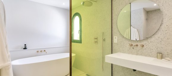 Villa de 4 dormitorios en Marbella, Spain No. 96515 10