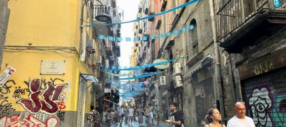 Studio in Naples, Italy No. 20146 10