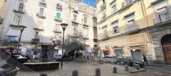 Studio in Naples, Italy No. 20146 9