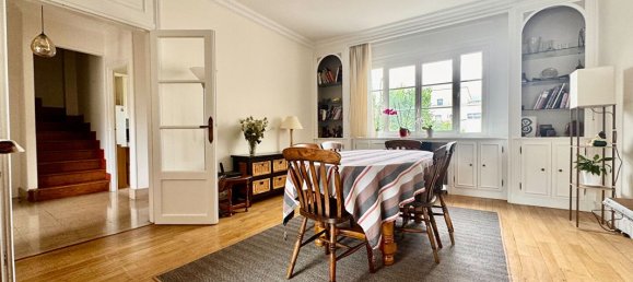 6 bedrooms House in Colombes, France No. 299603 3