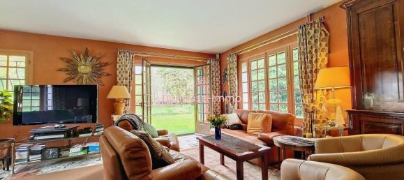 7 bedrooms Castles in Poigny-la-Foret, France No. 173453 10