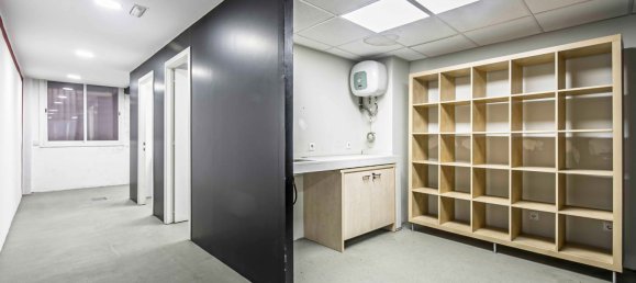 192m² Commercial property in Barcelona, Spain No. 21007 5