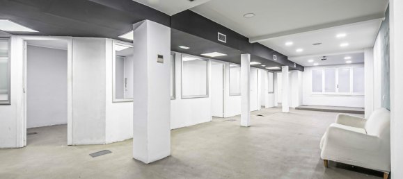 192m² Commercial property in Barcelona, Spain No. 21007 20