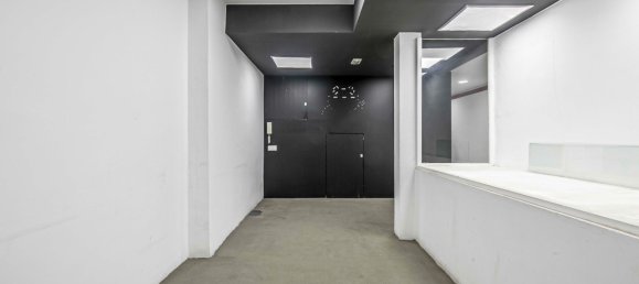 192m² Commercial property in Barcelona, Spain No. 21007 23