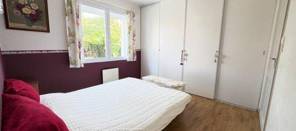 Casa de 3 dormitorios en Saint-Gilles-Croix-de-Vie, France No. 331104 16