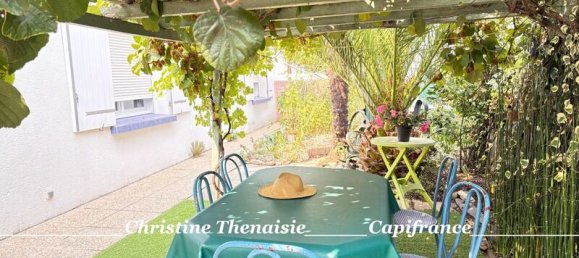 Casa de 3 dormitorios en Saint-Gilles-Croix-de-Vie, France No. 331104 24