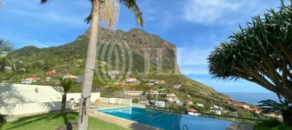 5 bedrooms Villa in Porto da Cruz, Portugal No. 141973 3