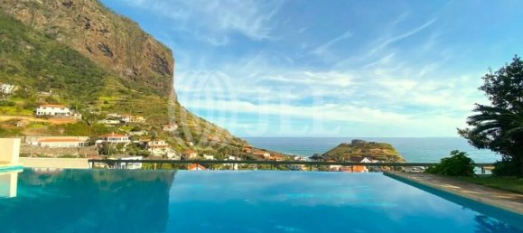 5 bedrooms Villa in Porto da Cruz, Portugal No. 141973 2