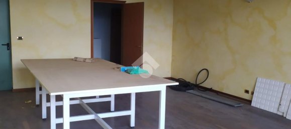 8 rooms Warehouse in San Carlo Canavese, Italy No. 53975 8