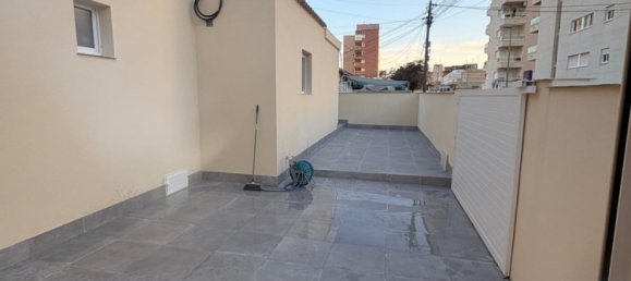 2 bedrooms House for sale in Nueva Torrevieja, Alicante, Valencian Community, Spain № 365934 15