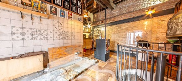 100m² Commercial property in Rome, Italy No. 78582 11