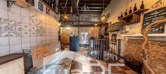 100m² Commercial property in Rome, Italy No. 78582 10