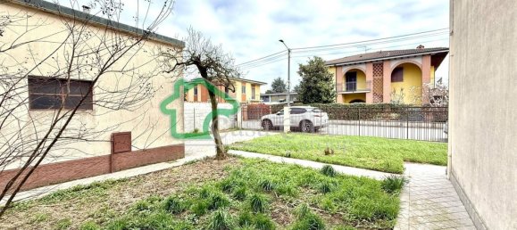 Вилла с 6 комнатами в Казалетто Чередано, Италия № 213975 17