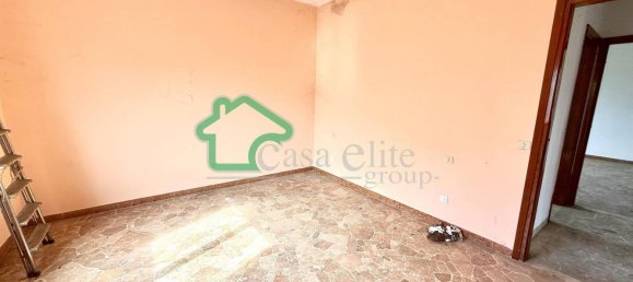 Вилла с 6 комнатами в Казалетто Чередано, Италия № 213975 25